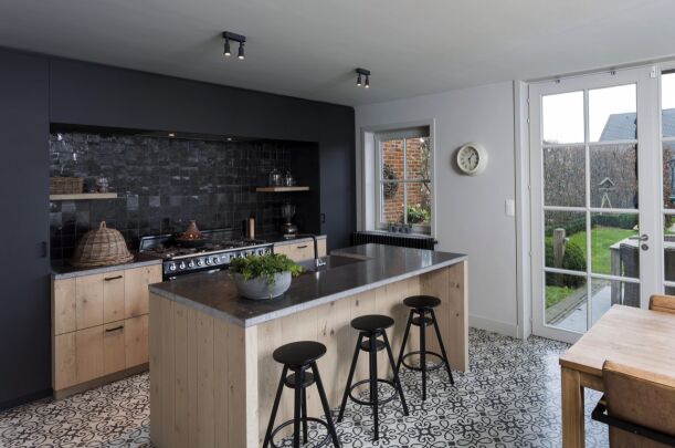 Retro tegels? Een aanwinst in een landelijke keuken!