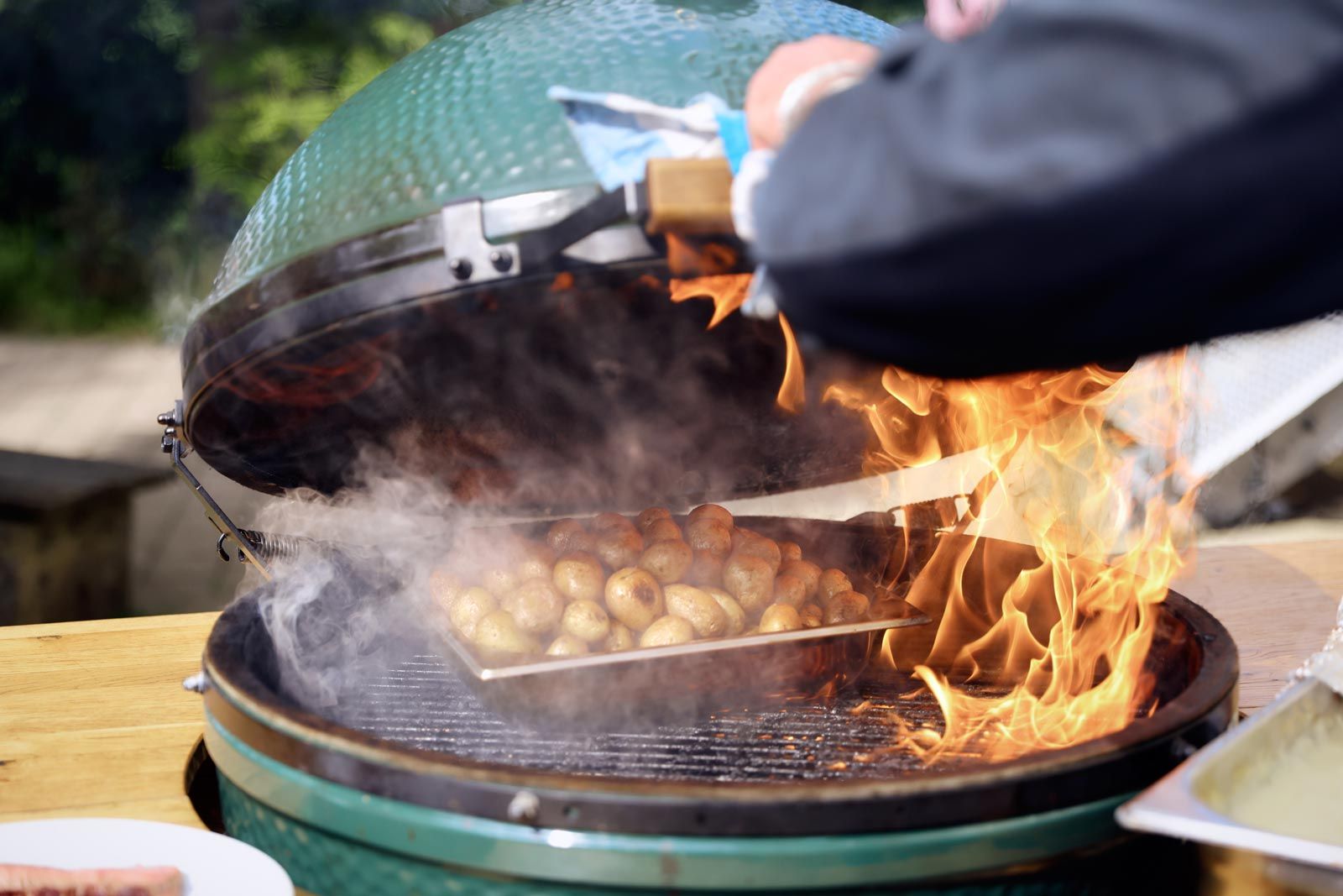 Hoe onderhoud van een buitenkeuken in zijn werk gaat
