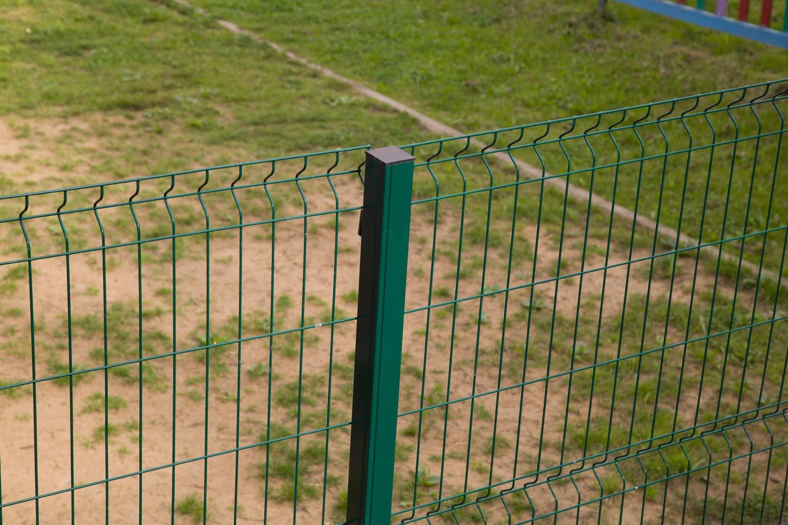 Waarom dubbelstaafmatten steeds populairder worden in stedelijke gebieden