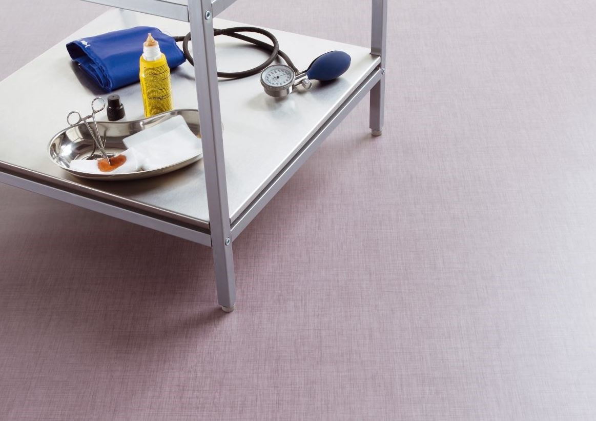 ziekenhuisvloeren schoonmaken